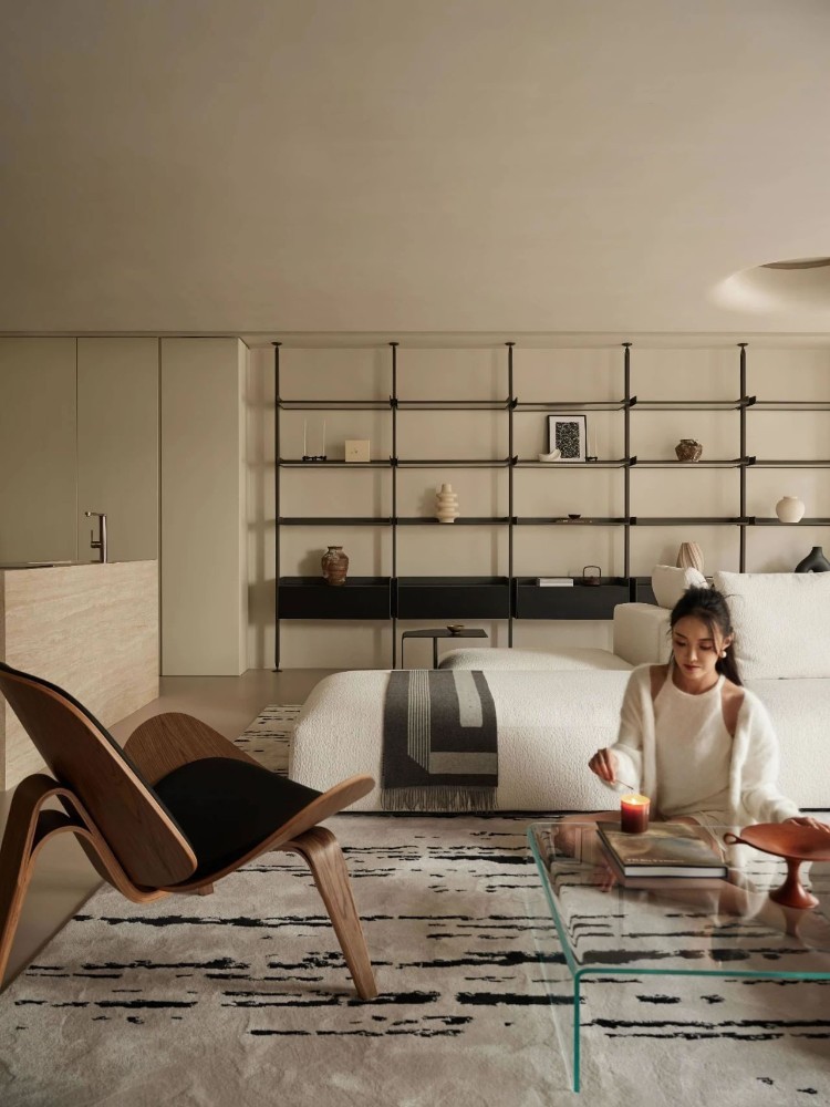 Minimalist style matching