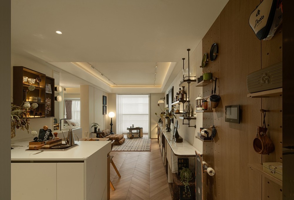 Medieval style match;