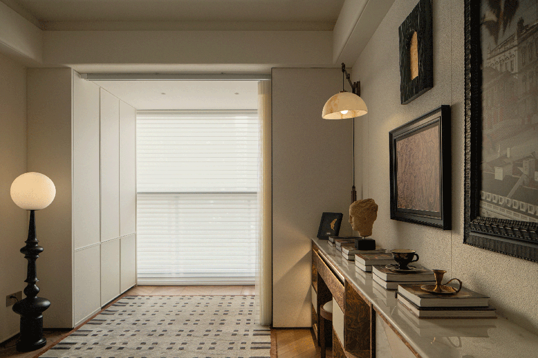 Medieval style match;