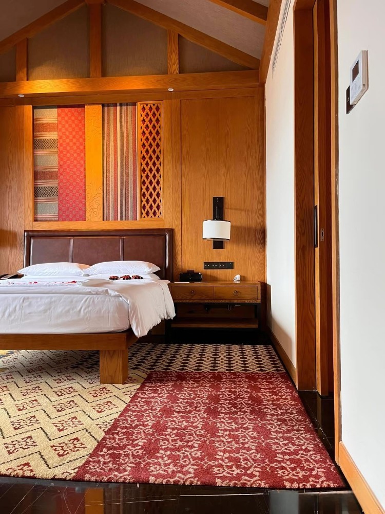 Medieval style match;