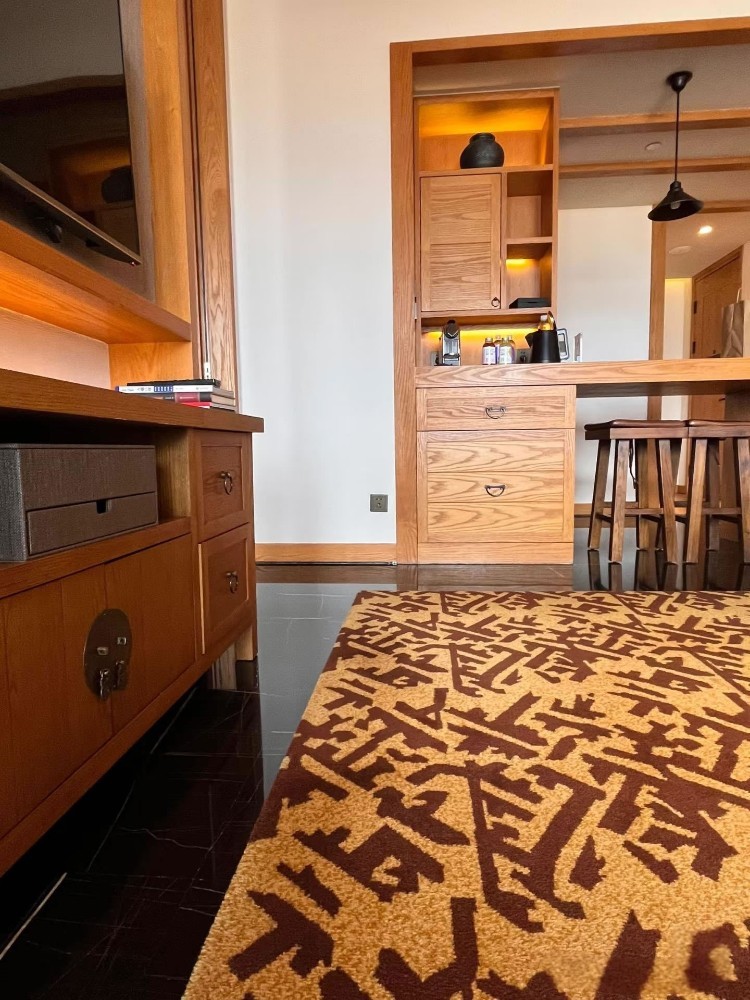 Medieval style match;