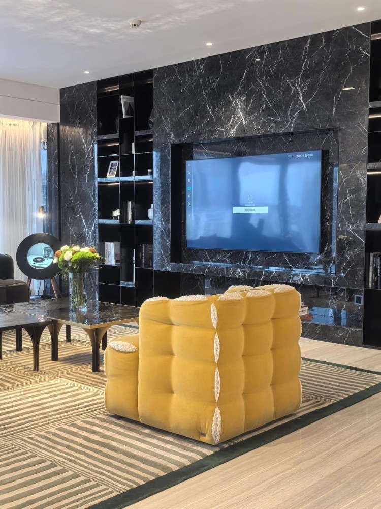 Medieval style match;