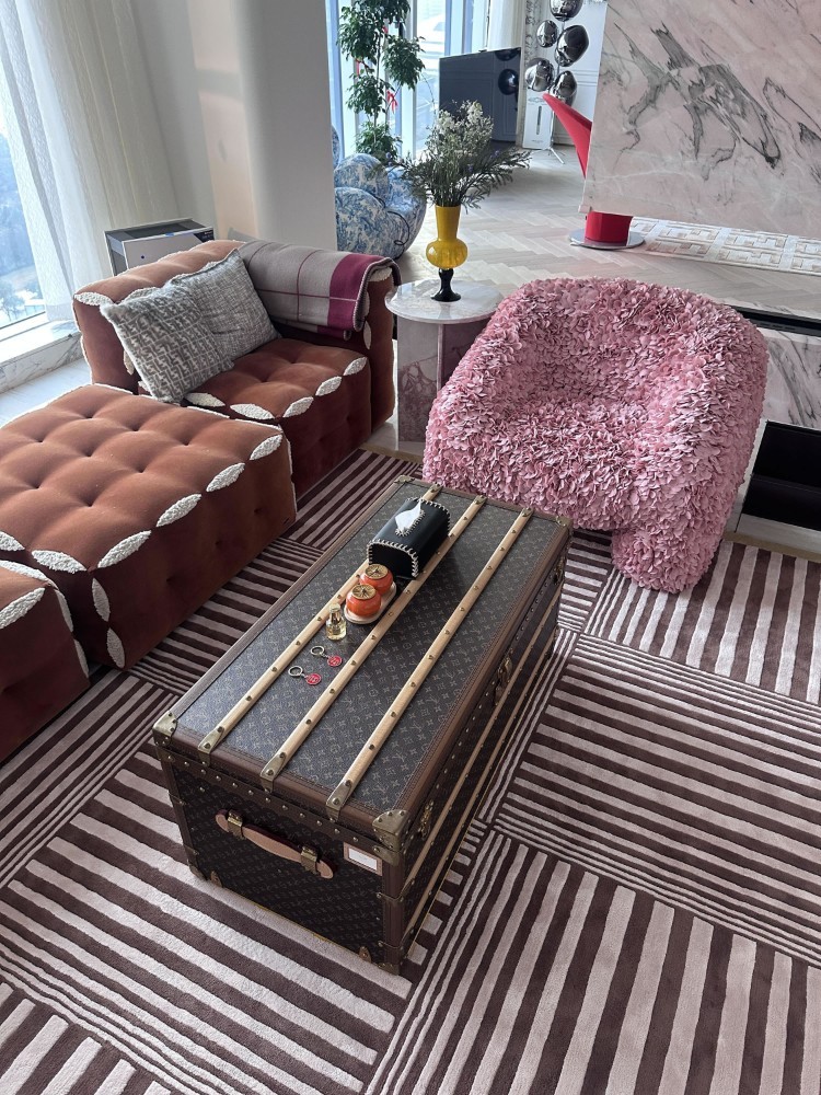 Medieval style match;