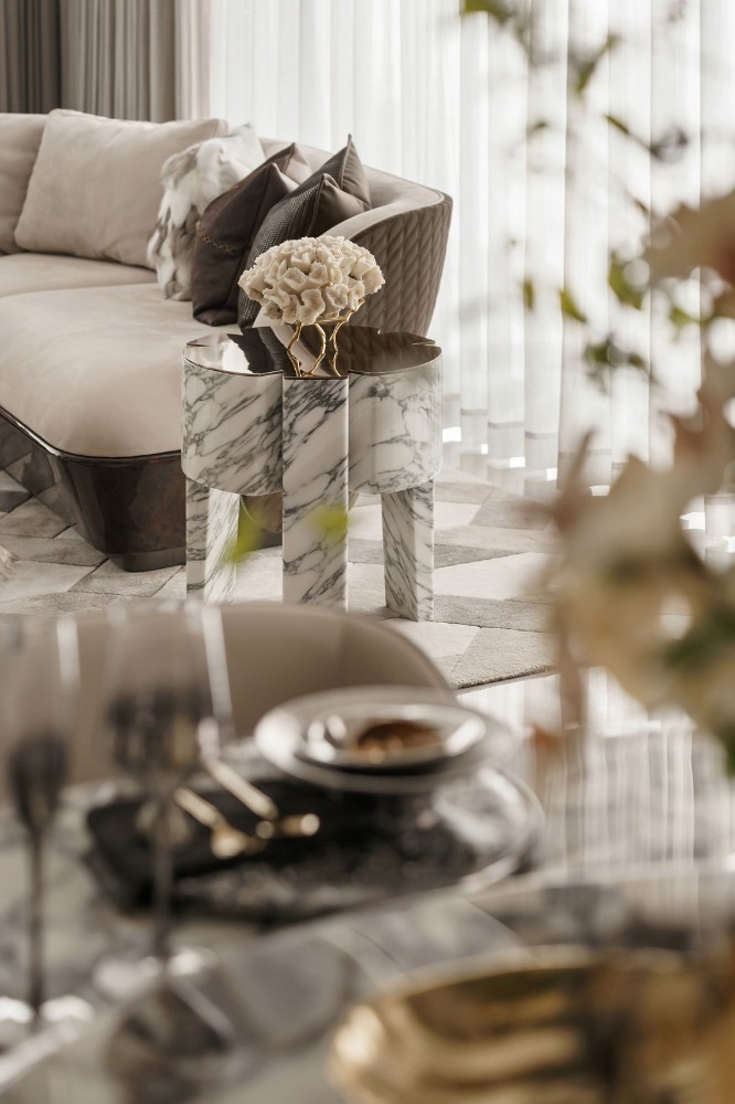 Light luxury style collocation