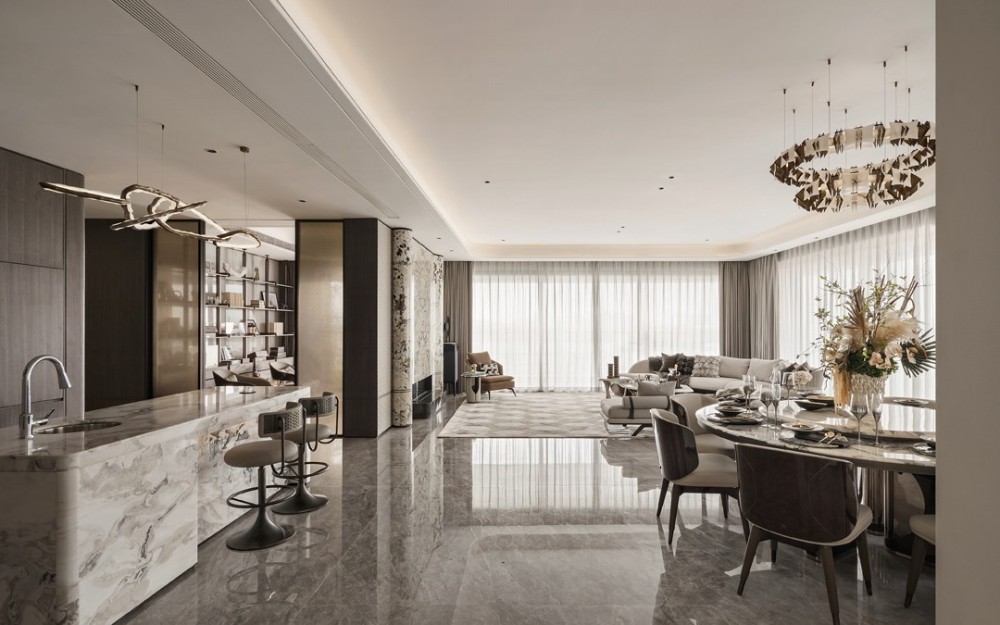 Light luxury style collocation