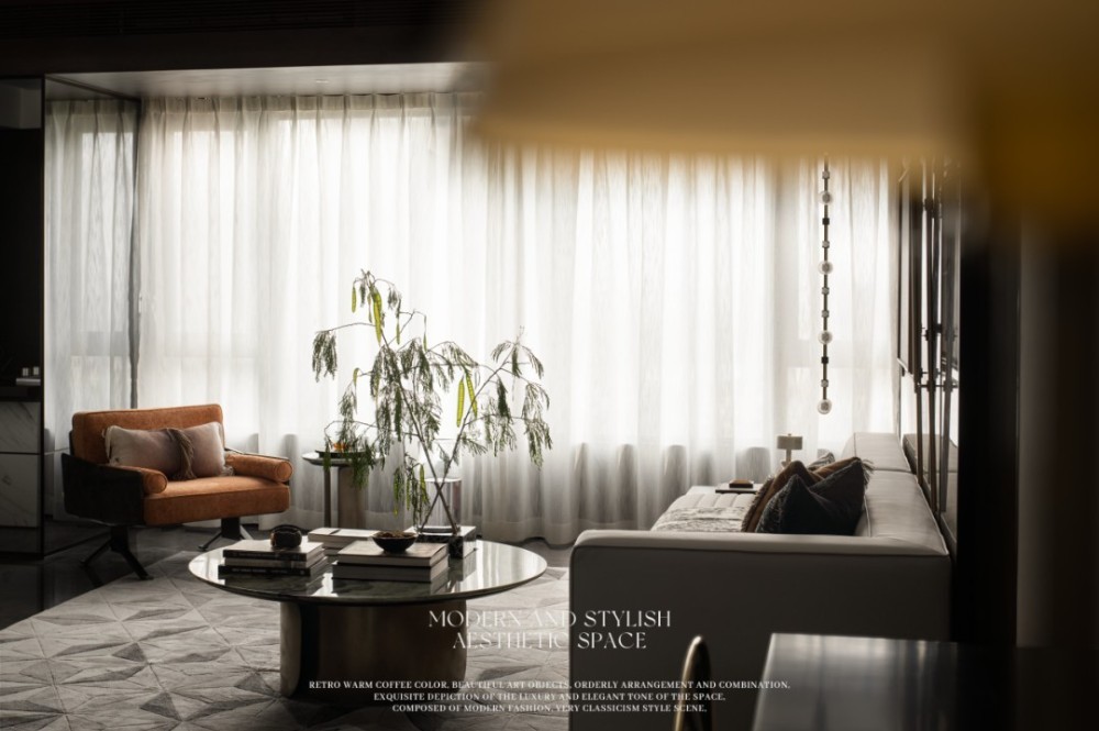 Light luxury style collocation