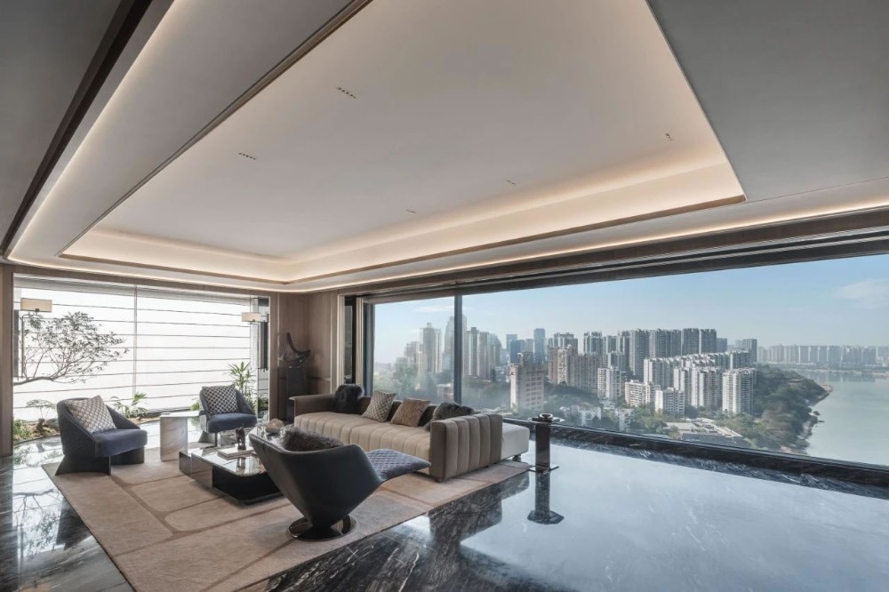 Light luxury style collocation