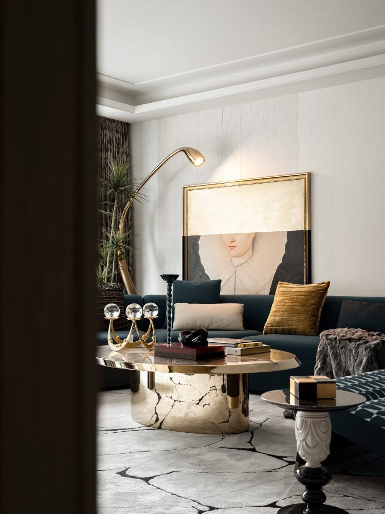 Light luxury style collocation