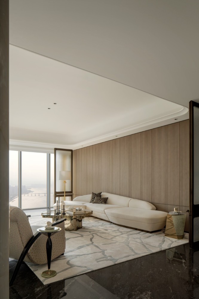 Light luxury style collocation