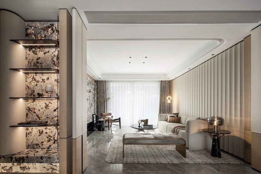 Light luxury style collocation