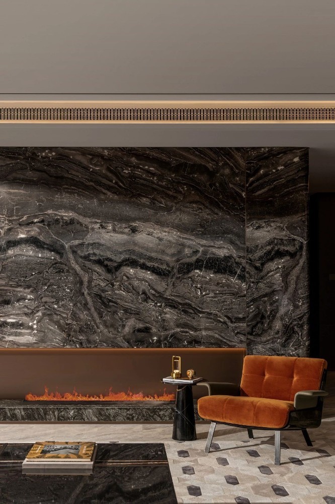 Light luxury style collocation