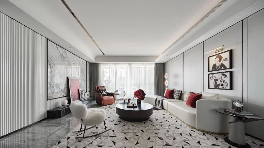 Light luxury style collocation