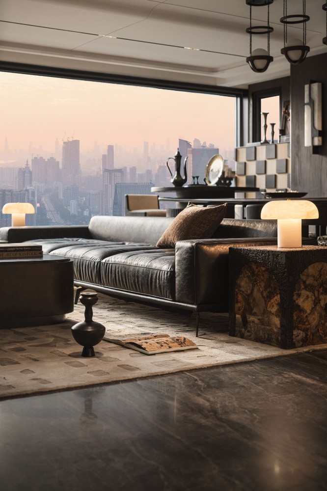 Light luxury style collocation