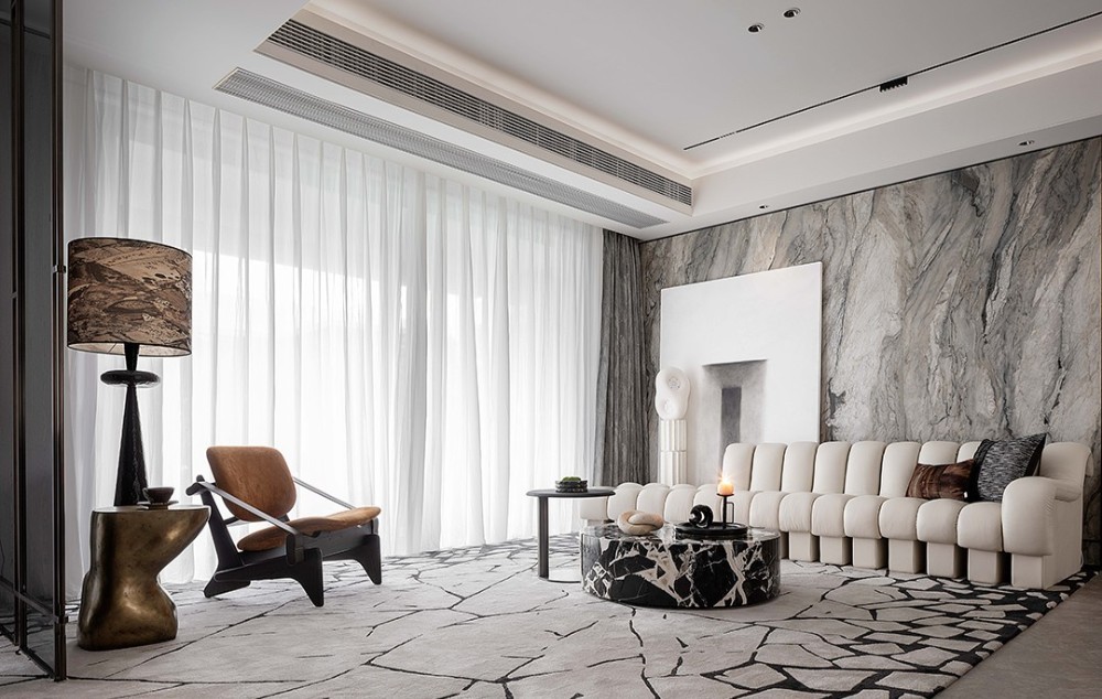 Light luxury style collocation