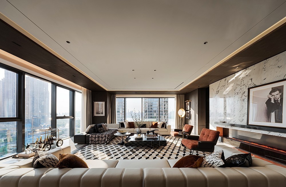 Light luxury style collocation