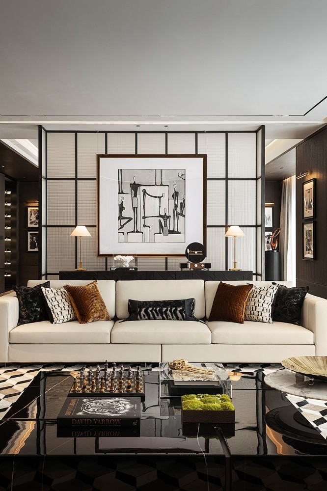 Light luxury style collocation