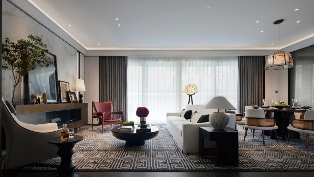 Light luxury style collocation