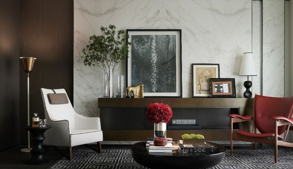 Light luxury style collocation