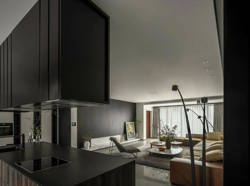 Light luxury style collocation