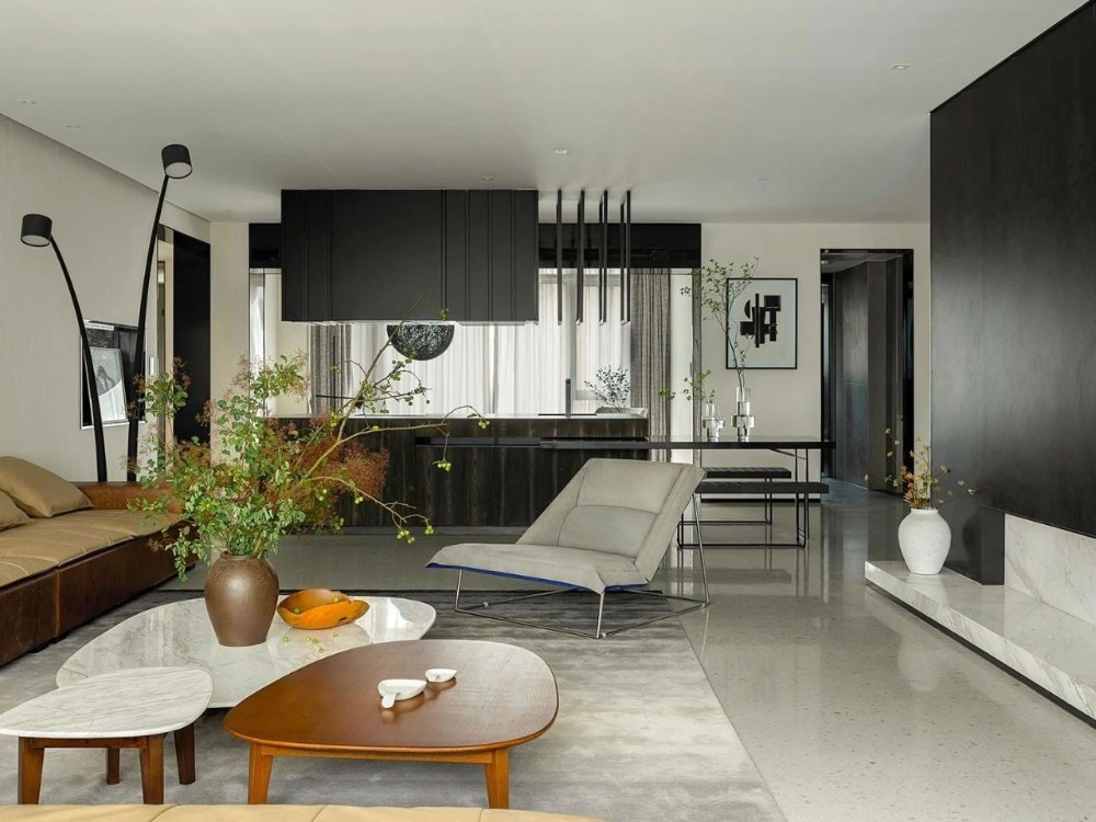 Light luxury style collocation