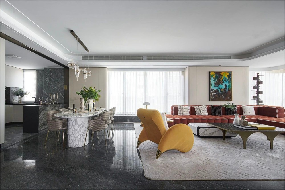 Light luxury style collocation