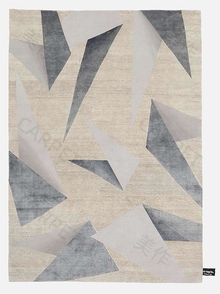 Dipped Origami Rug - Ice