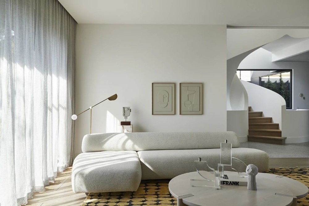 Minimalist style matching