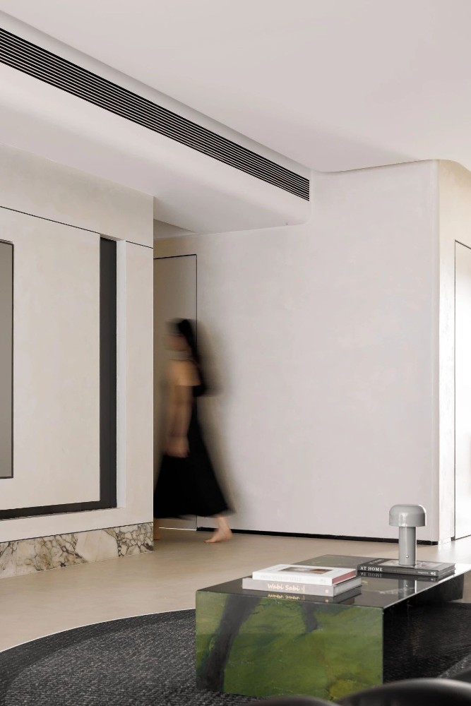 Minimalist style matching