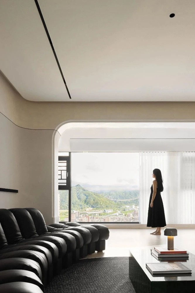 Minimalist style matching