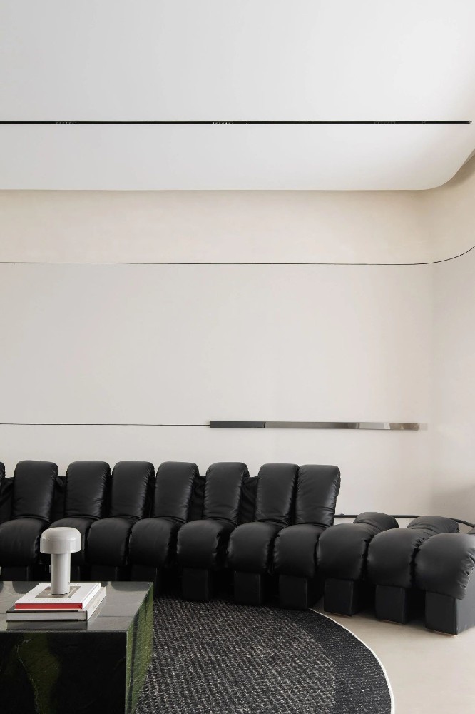 Minimalist style matching