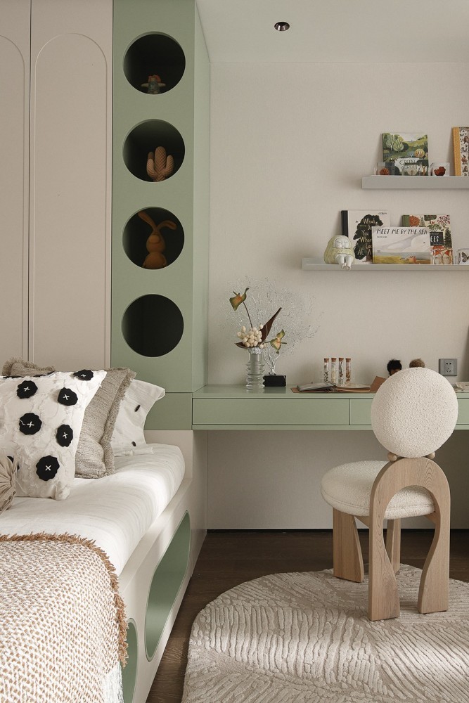 Minimalist style matching