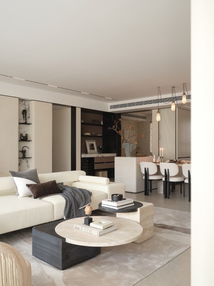 Minimalist style matching