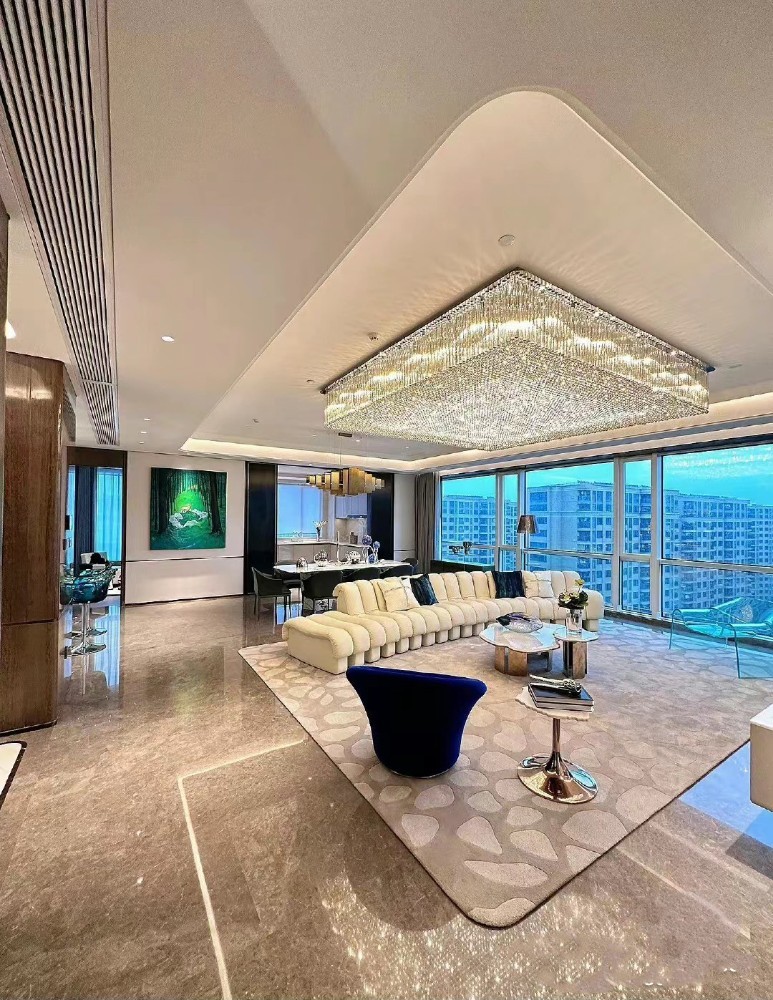 Minimalist style matching