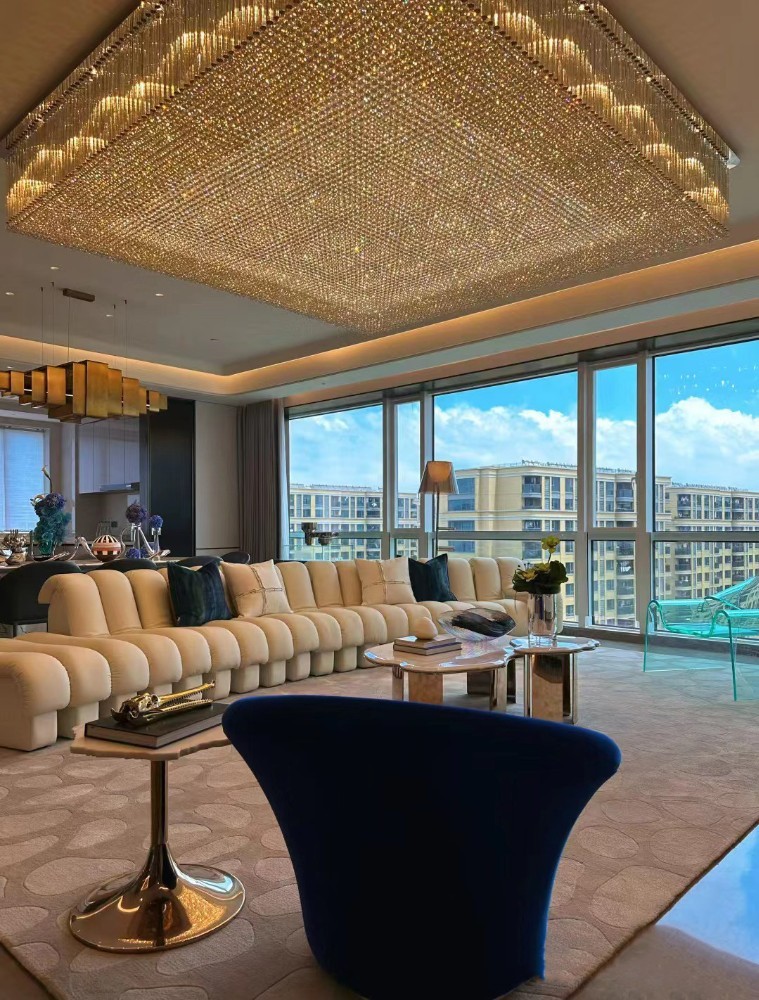 Minimalist style matching