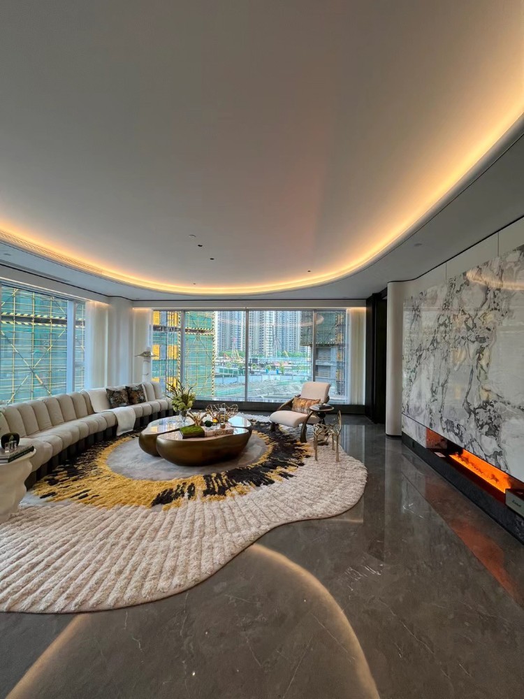 Minimalist style matching