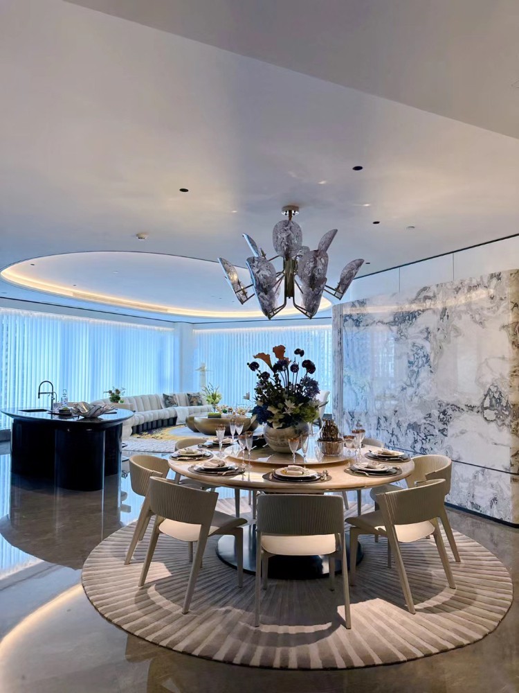 Minimalist style matching