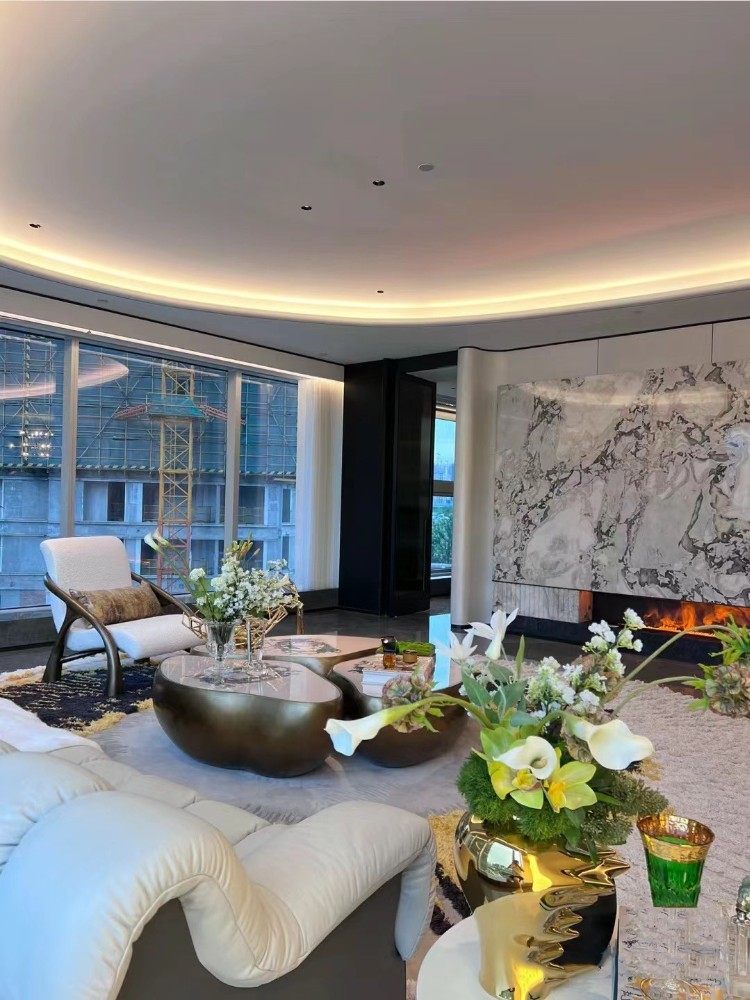 Minimalist style matching