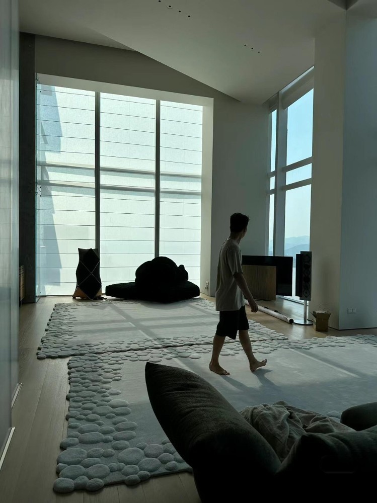 Minimalist style matching