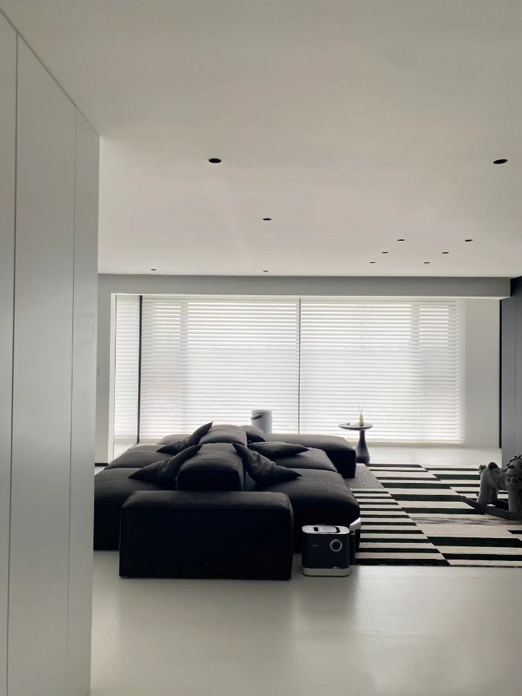 Minimalist style matching