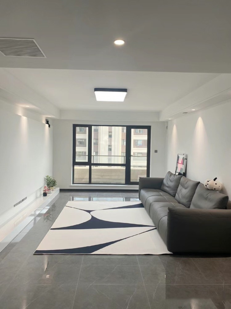 Minimalist style matching