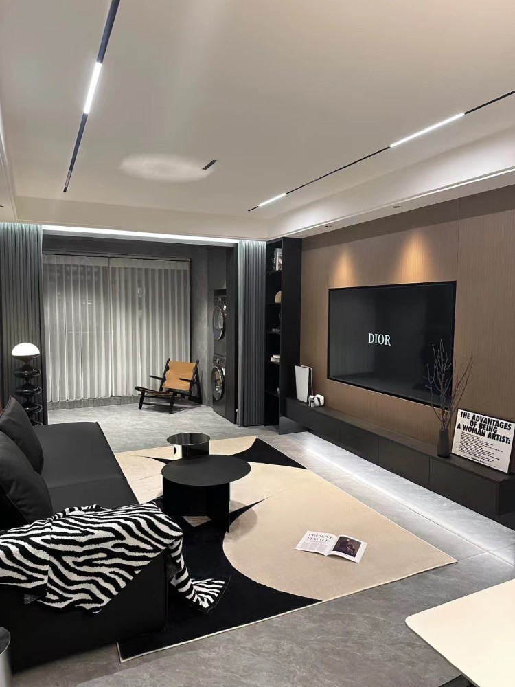 Minimalist style matching