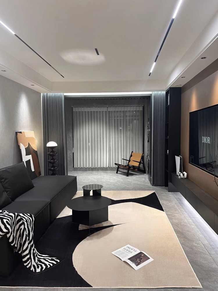 Minimalist style matching