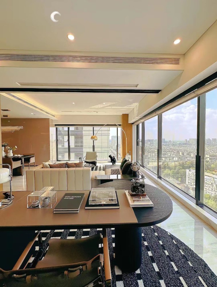 Minimalist style matching