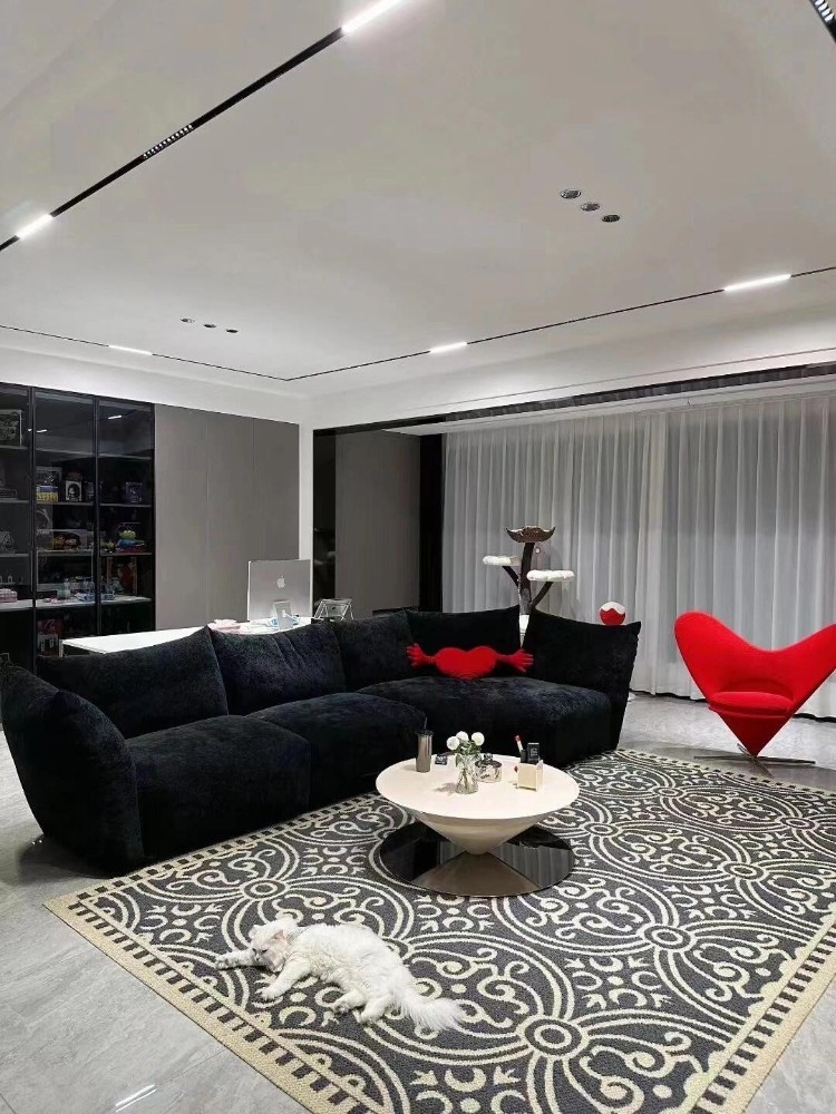 Minimalist style matching