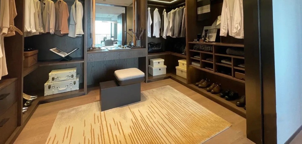 Italian style collocation