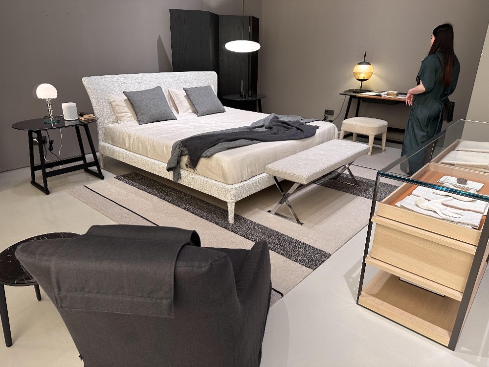 Italian style collocation