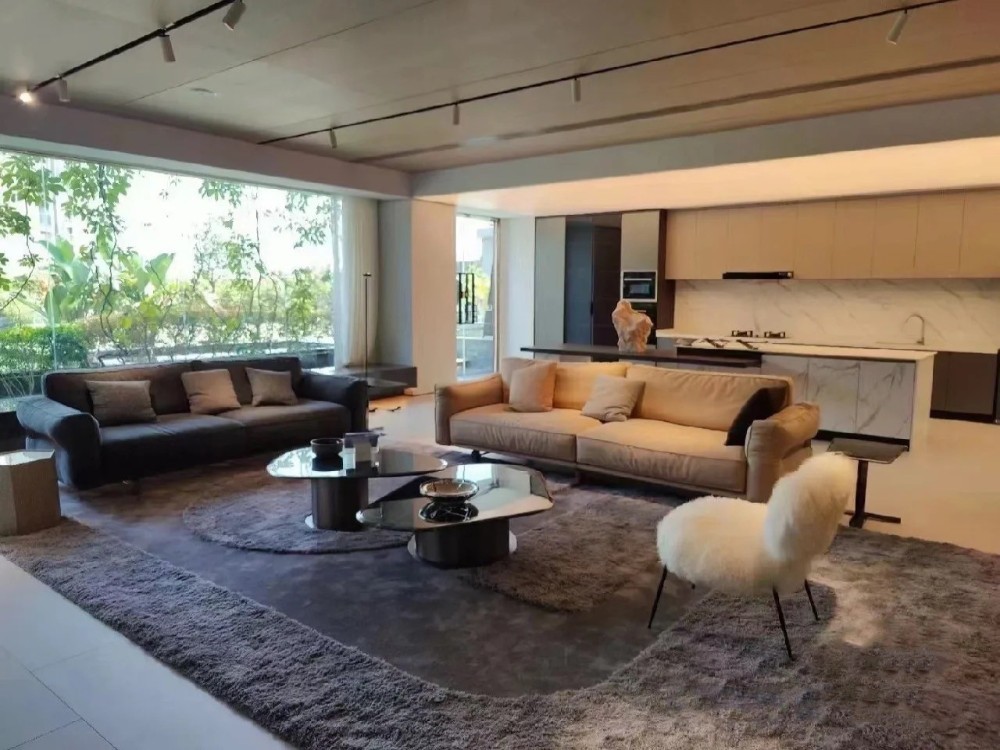 Italian style collocation