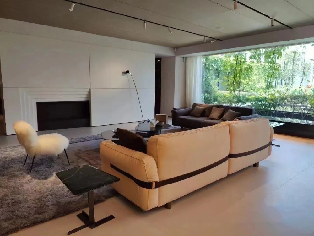 Italian style collocation