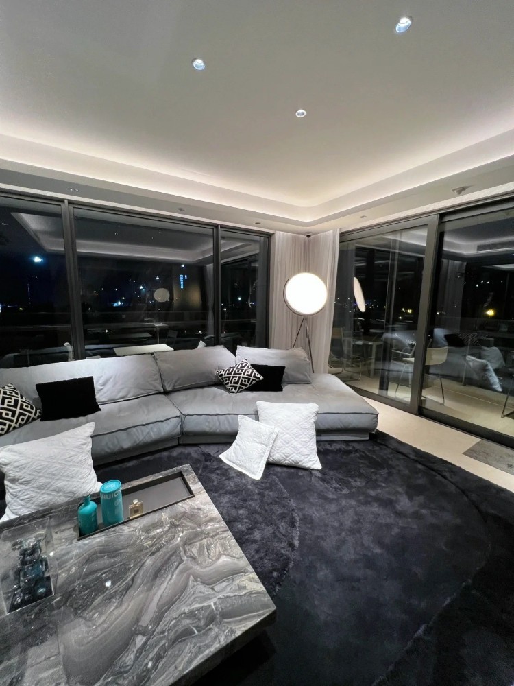 Italian style collocation