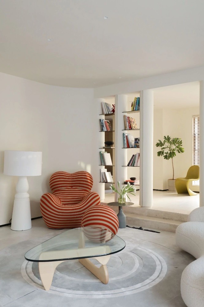 Cream style collocation